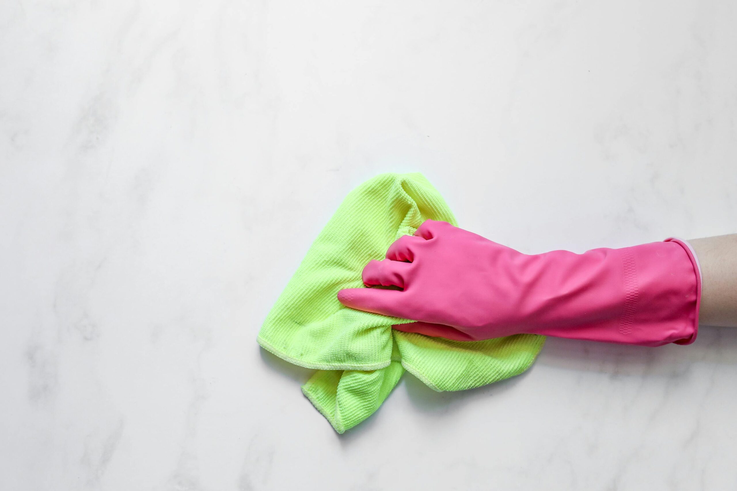 Cleaning gloves & towel